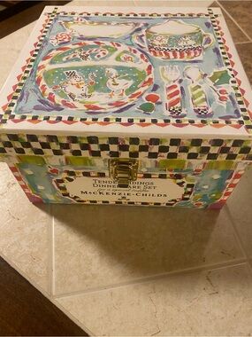 MacKenzie-Childs Kids Tender Tidings Dinnerware Set!!
